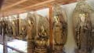 西国三十三観音像やお賓頭盧様もあります