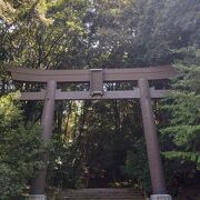 天孫が降臨したというくしふる峰に建つ神社