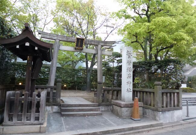 江東区唯一の木造神社建築