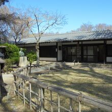 記念館の全景