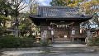 府内城跡に隣接