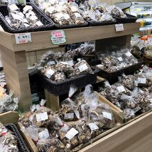 干し椎茸も買いました。安いし美味しい。乾物大好き～。