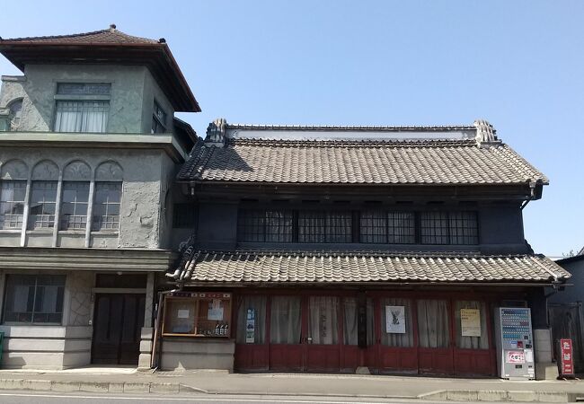 荒川家住宅 (荒七酒店)