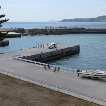 金華山での桟橋