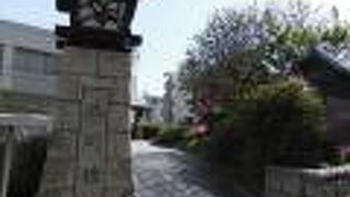 東屋も造られていて、やはり宿場町らしさを演出しています