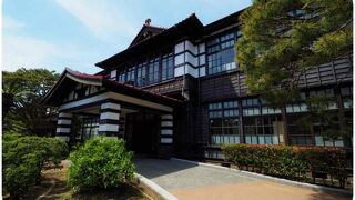 萩の人にとっては長州藩じゃなくて、萩藩（長州藩）らしい：萩 明倫学舎