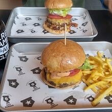 BOX BURGER 宮城野本店