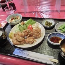 夕食　1,000円