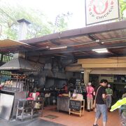 ガイヤーンの有名店。美味しい。