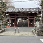 唯一ここで刑が執行されなかった日蓮にちなんだ寺