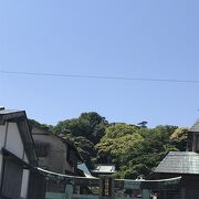 青銅の鳥居