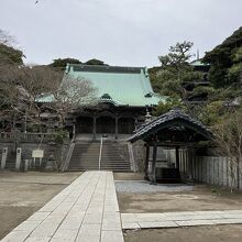 大本堂は1832年建立、神奈川県の代表的木造建築