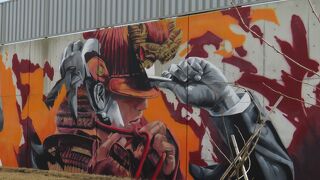 双葉町の再起に向けた巨大な壁画群