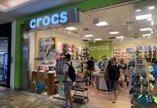 クロックス (アラモアナセンター店)