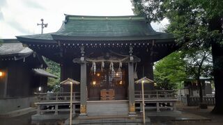 団子まきが行われる神社 （野崎八幡社）