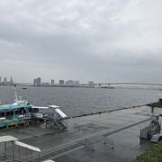 島じまんの会場