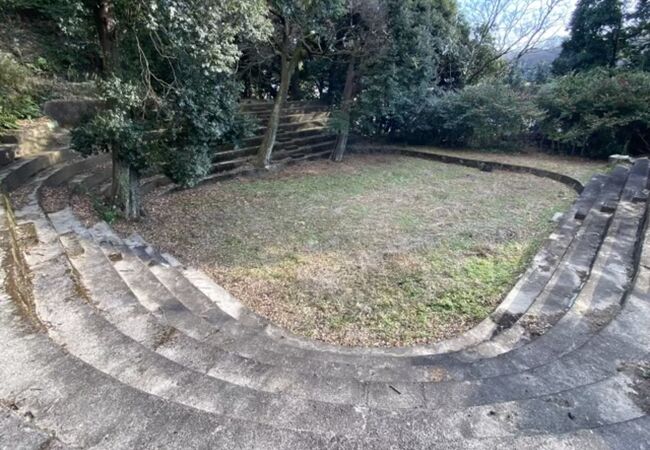 内郷山神社の相撲場跡