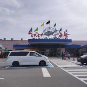 白浜のとれとれ市場は西日本最大級の食事と買物のできる海鮮マーケット
