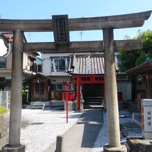 鴎稲荷神社