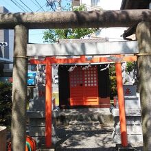 高山稲荷神社