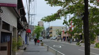 覚王山商店街