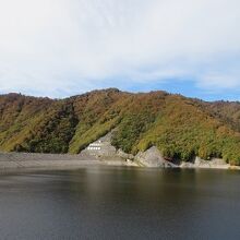 紅葉の時期に