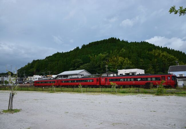 久大本線を走る特急