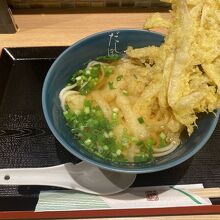 五島うどん 居酒屋 だしぼんず「長崎街道かもめ市場（長崎駅）店」