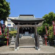 小さな神社