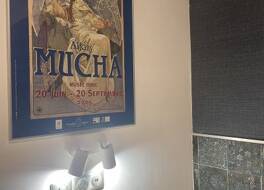 オテル ミストラル コメディー サン ロシュ