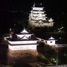 ライトアップされた福山城