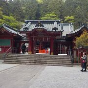 源頼朝も信仰した箱根神社は開運・厄除けの神様です。