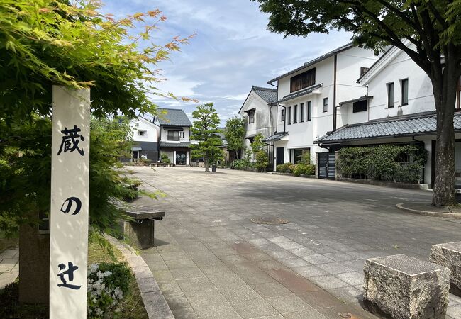 ひっそりとしていました