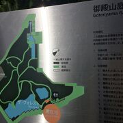 都会にこんな緑豊富な公園があるとは