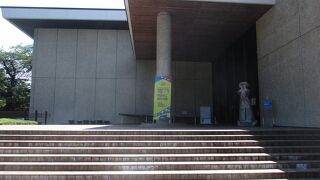 国宝の土偶が展示