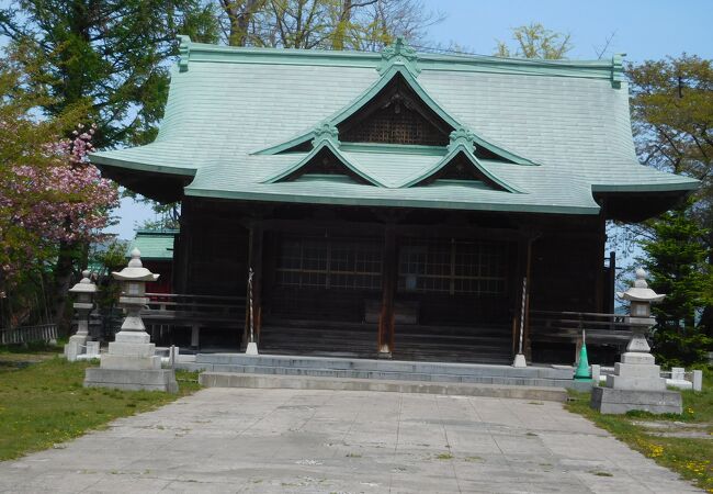 小樽の高台の上にある神社