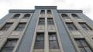 すべて左右対称