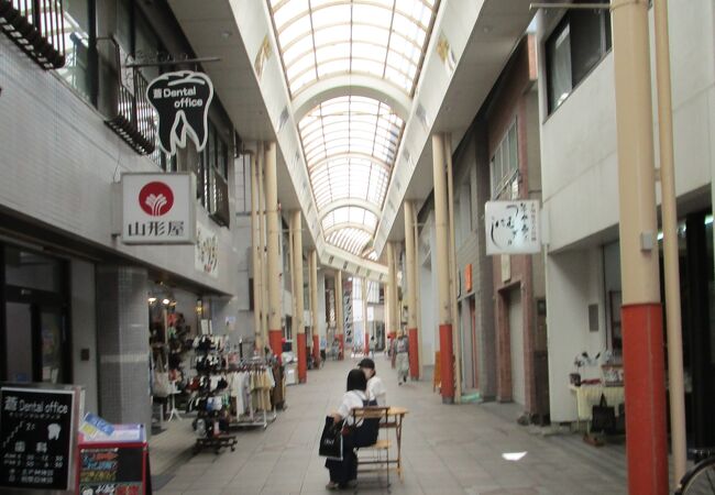 奄美大島では最大のアーケード商店街