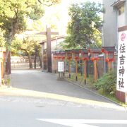 大阪の有名な住吉大社の別宮として建立された神社。