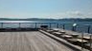 100メートルの足湯