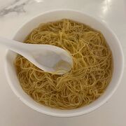 最後の最後にワンタン麺