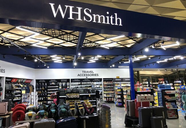 WH Smith(スカルノハッタ国際空港 T3)