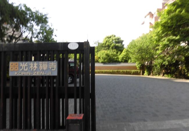 光林寺 (ヒュースケンの墓)