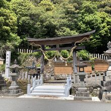 柏原八幡宮