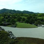 庭園日本一を謳うだけの庭園美を四季を通じて楽しむことができる