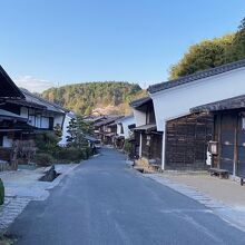 京側から見た妻籠宿