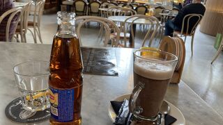 美しい駅のカフェ