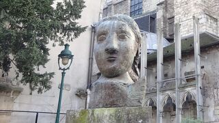 にぎやかな場所