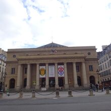 リュクサンブール公園の近く