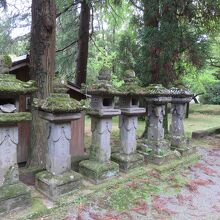 徳重神社